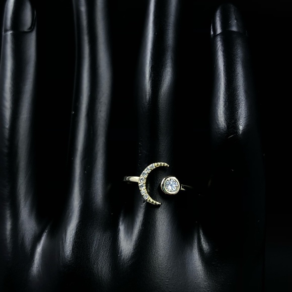 Isabella M 14KGP 925 Sterling Silver Stackable Rings with Sparkling CZ’s - Picture 4 of 12